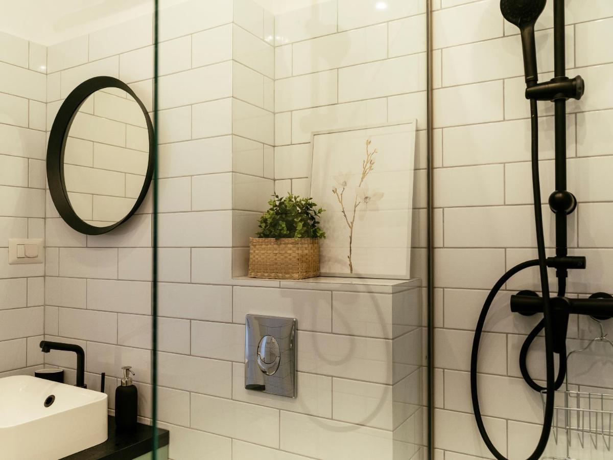 Apartment Beautiful Modern - Cismigiu Park - Netflix Bucharest