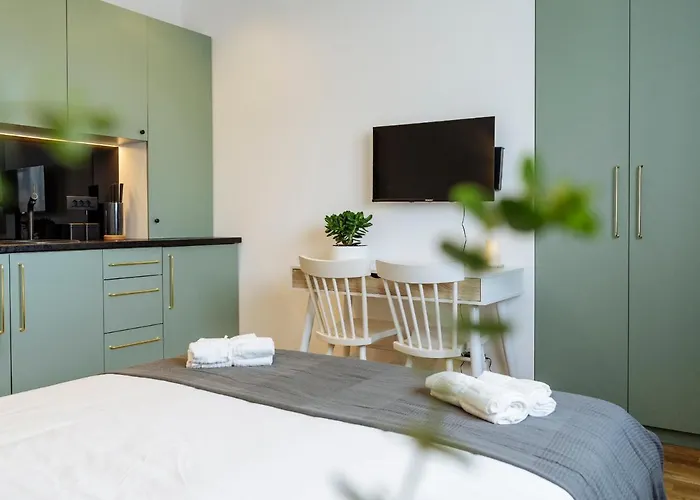 Beautiful Modern Studio - Cismigiu Park - Netflix